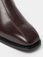 PEDESTRIAN Loafer. Bordeaux. Men