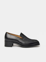 PEDESTRIAN Loafer. Black. Women