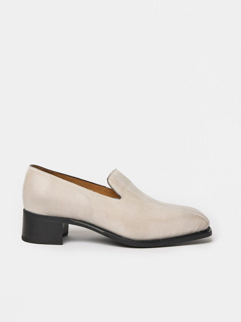 PEDESTRIAN Loafer. Dirty White. Men.