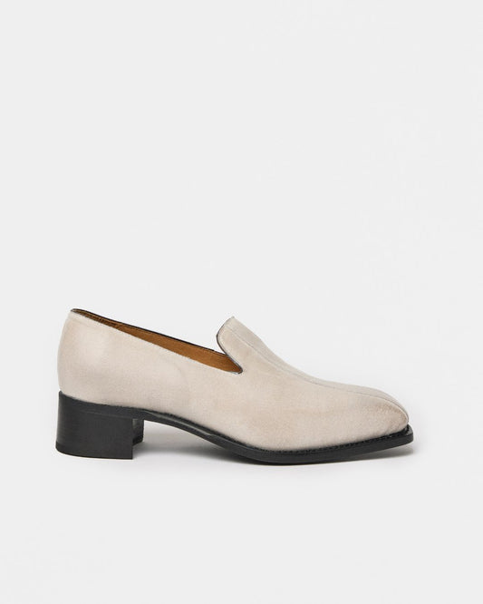 PEDESTRIAN Loafer. Dirty White. Men.