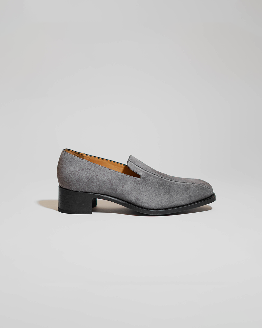 PEDESTRIAN Loafer. Grey. Men.